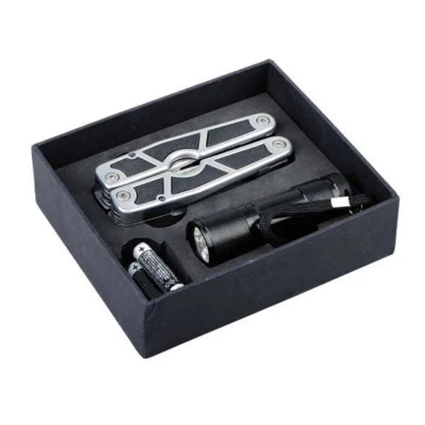 Set cu multitool și lanternă Survivor